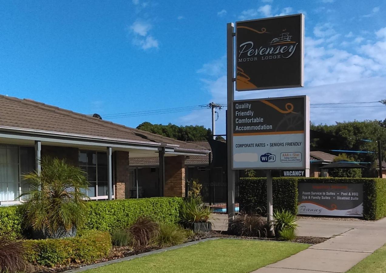 Pevensey Motor Lodge Echuca Kültér fotó