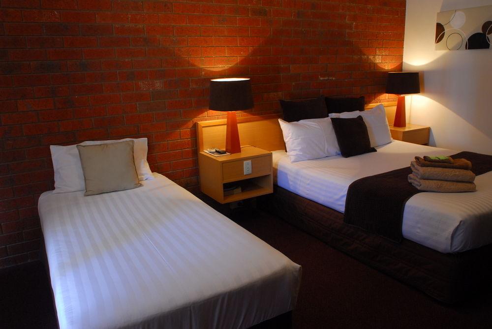 Pevensey Motor Lodge Echuca Kültér fotó