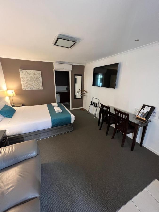 Pevensey Motor Lodge Echuca Kültér fotó