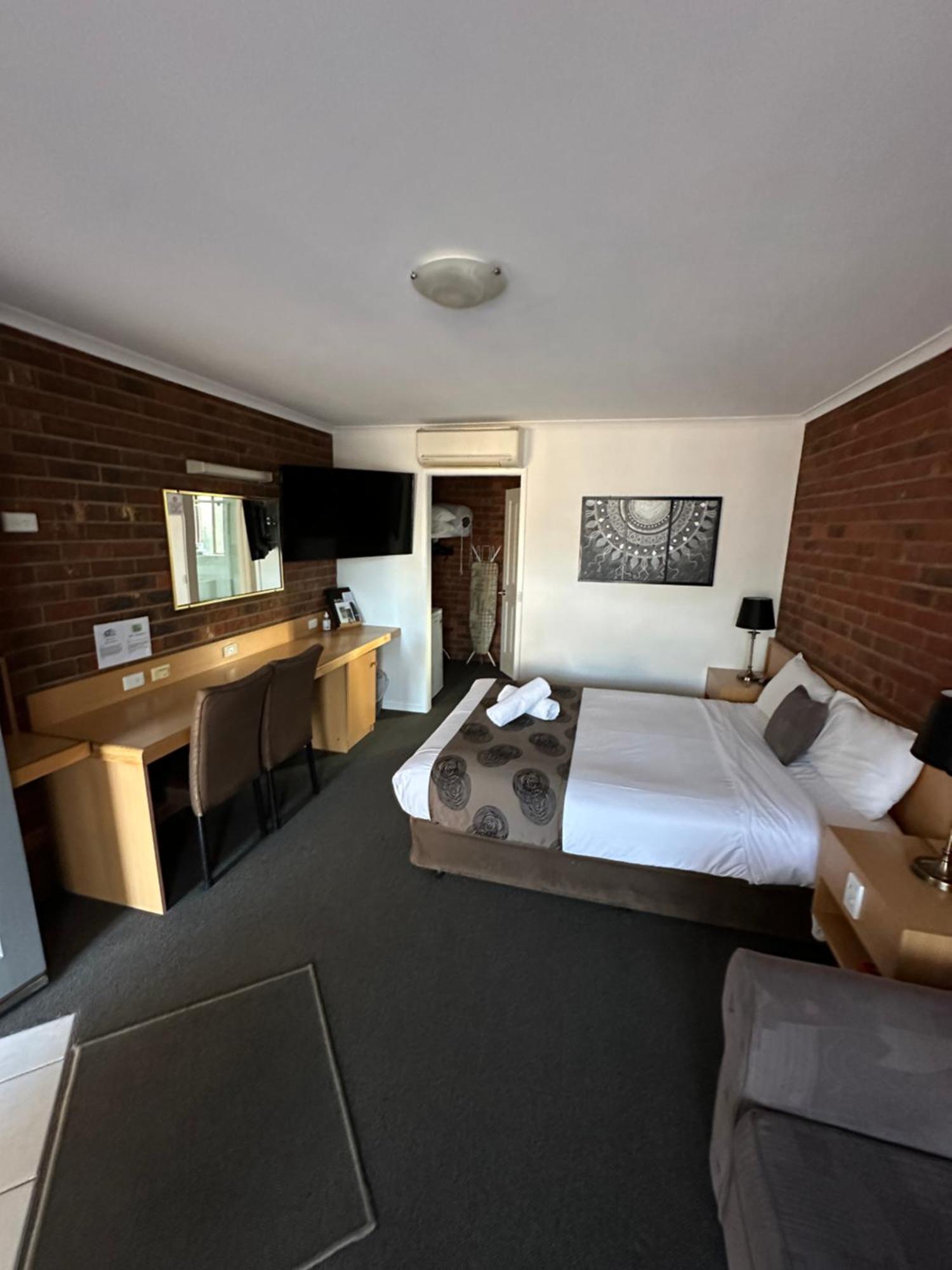 Pevensey Motor Lodge Echuca Kültér fotó
