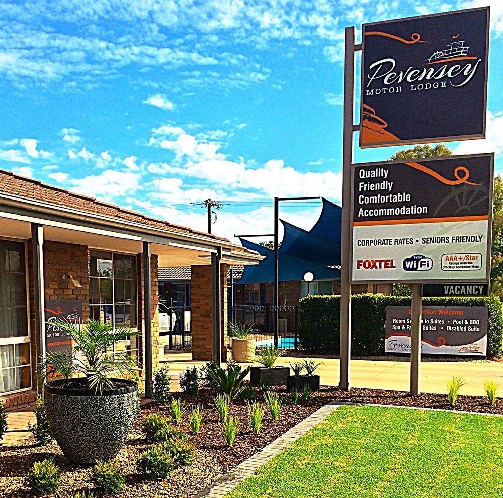 Pevensey Motor Lodge Echuca Kültér fotó