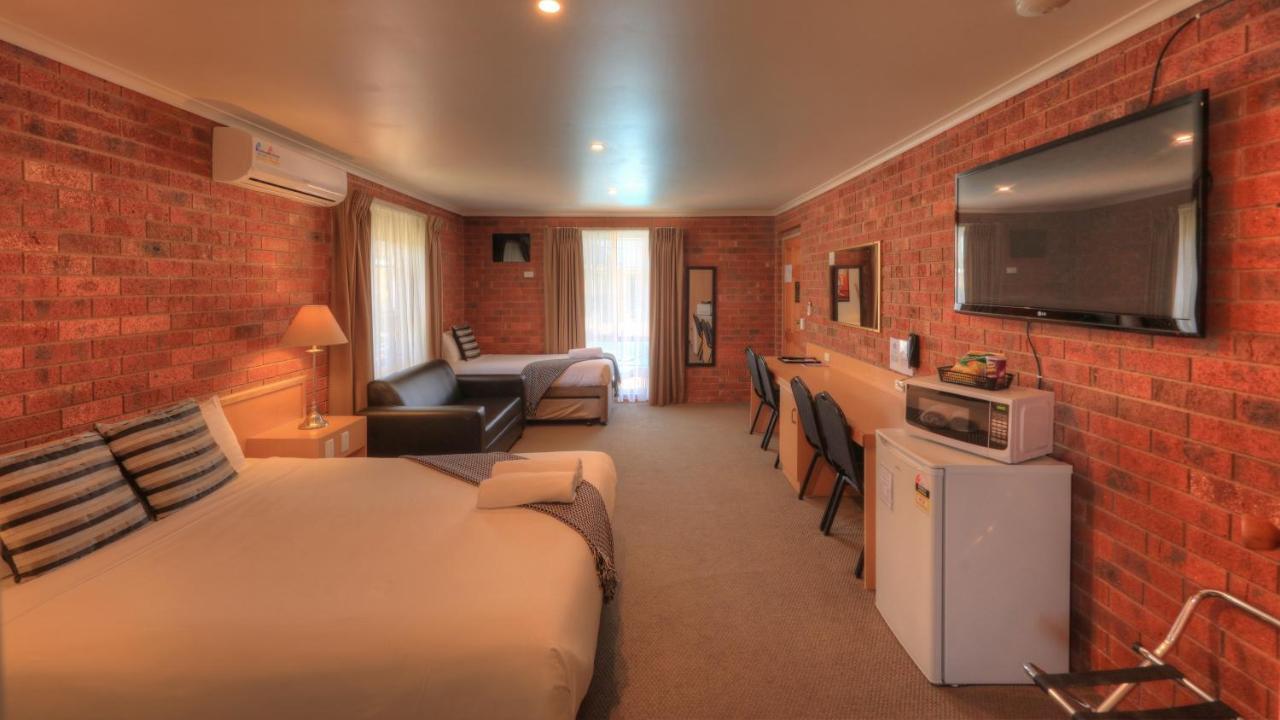 Pevensey Motor Lodge Echuca Kültér fotó