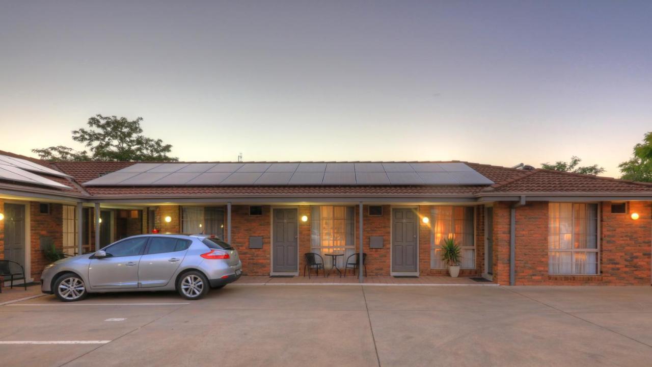 Pevensey Motor Lodge Echuca Kültér fotó