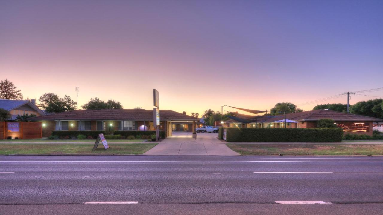Pevensey Motor Lodge Echuca Kültér fotó